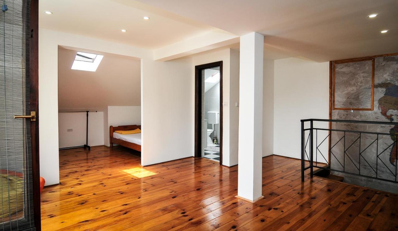 Milosavljevic Apartments Teodo Esterno foto