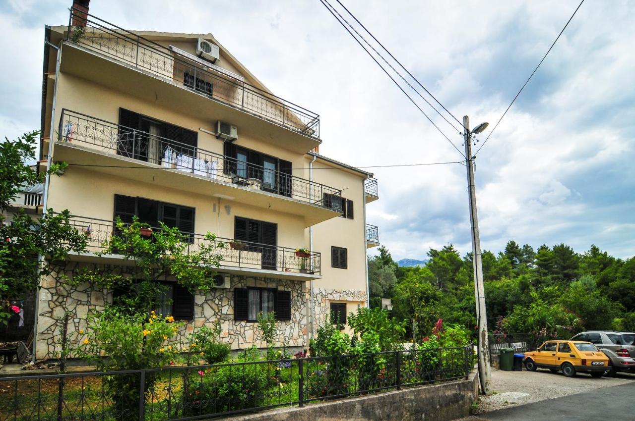 Milosavljevic Apartments Teodo Esterno foto