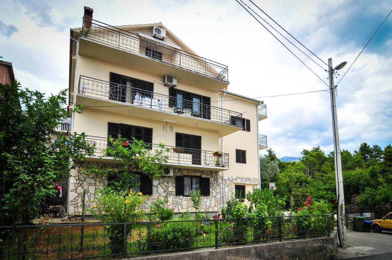 Milosavljevic Apartments Teodo Esterno foto