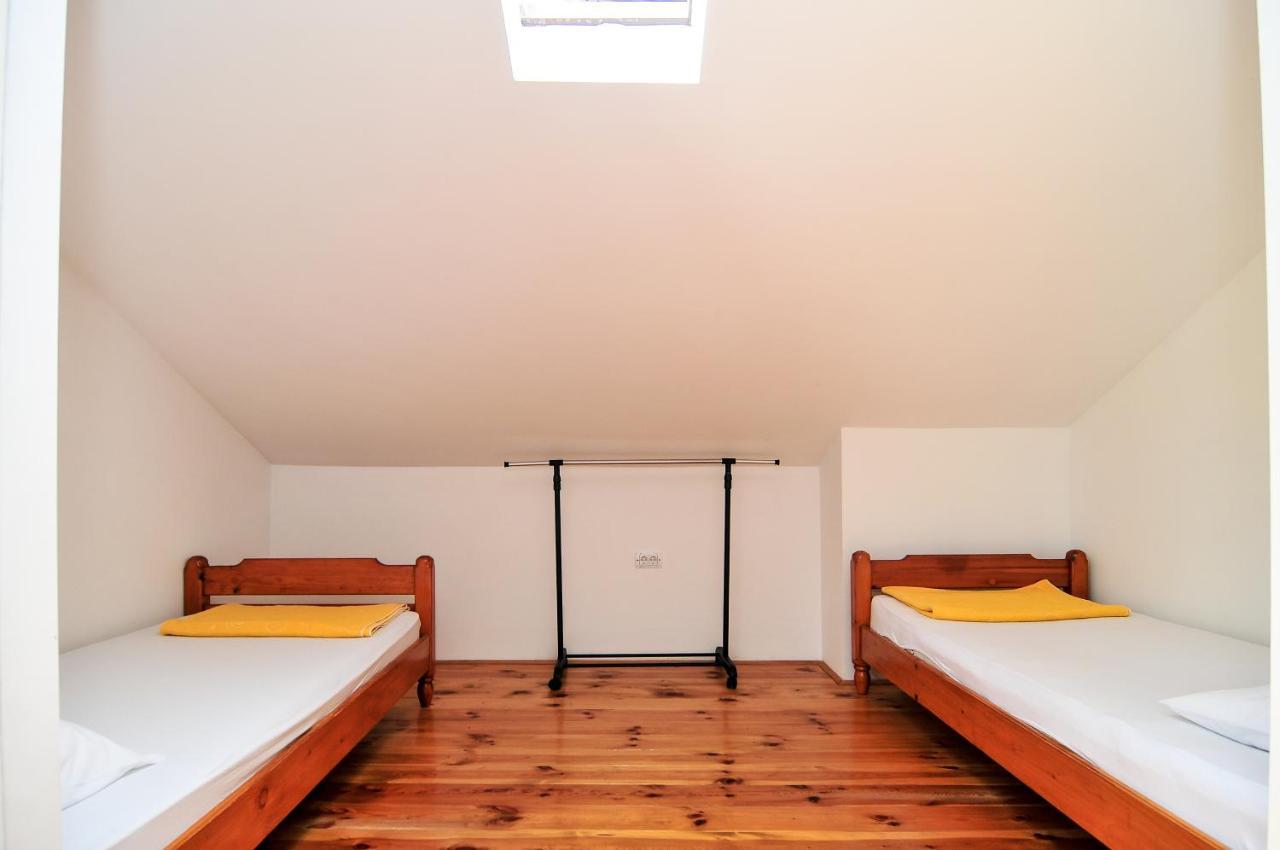 Milosavljevic Apartments Teodo Esterno foto