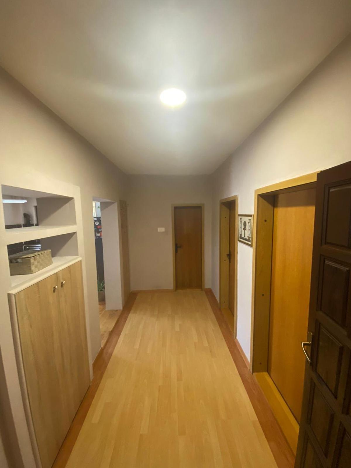 Milosavljevic Apartments Teodo Esterno foto